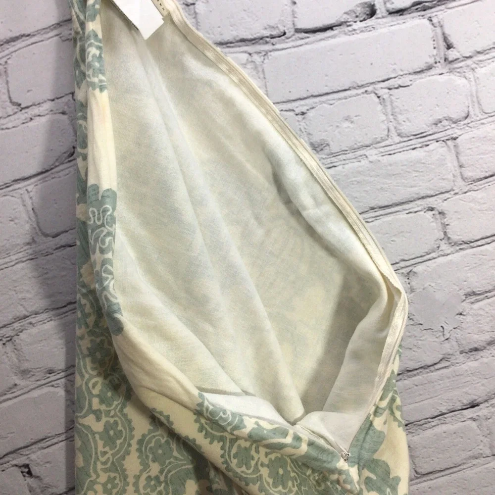 Pottery Barn Pillow Sham Cover Zippered‎ Green White 24X24